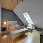 Apartment Sun & Laser *