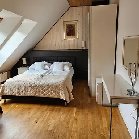 Typu Penthouse Dwupoziomowy Z Wanna, Tarasem Oraz Pieknymi Widokami Na Gory Апартаменты