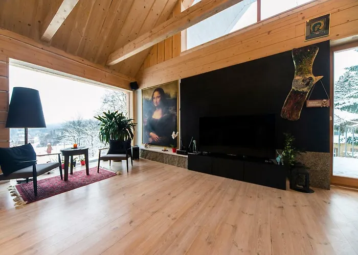 Sun & Laser Apartment